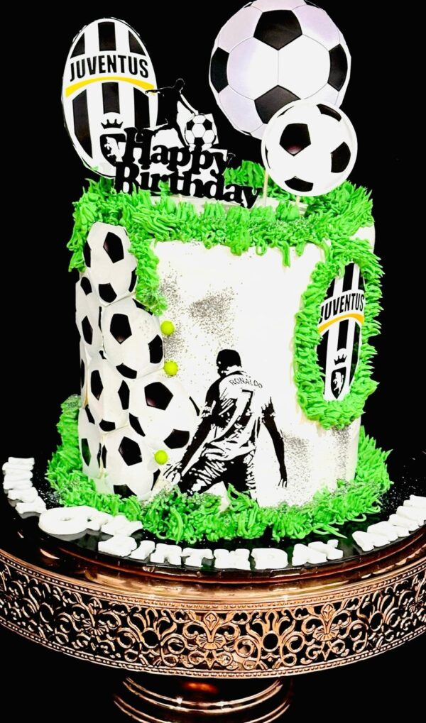 Custom Cakes